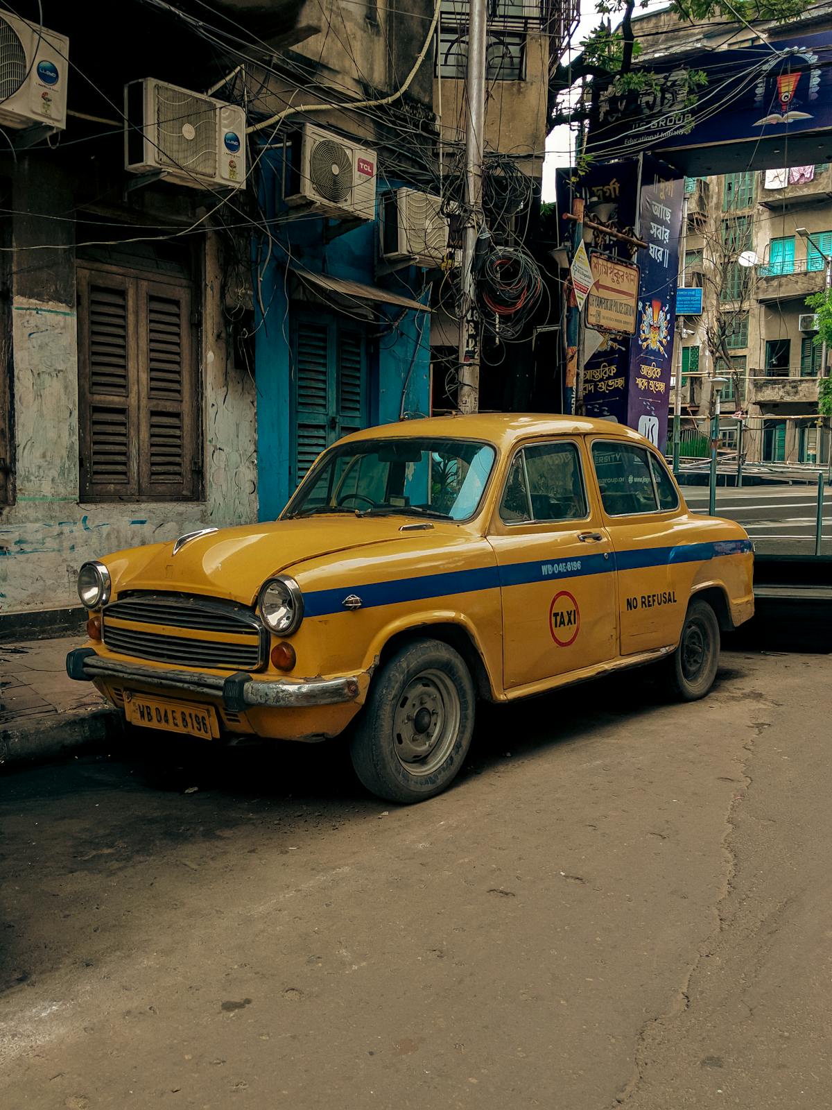 Indian airport terminal taxi pickup service