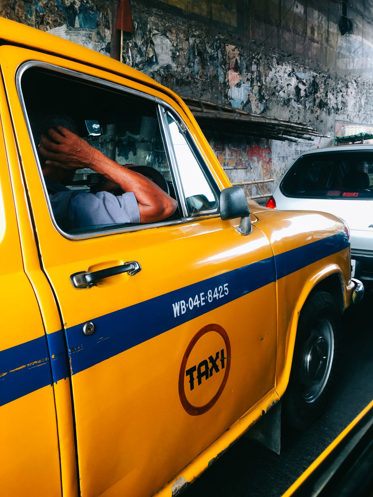 Indian city taxi for local travel
