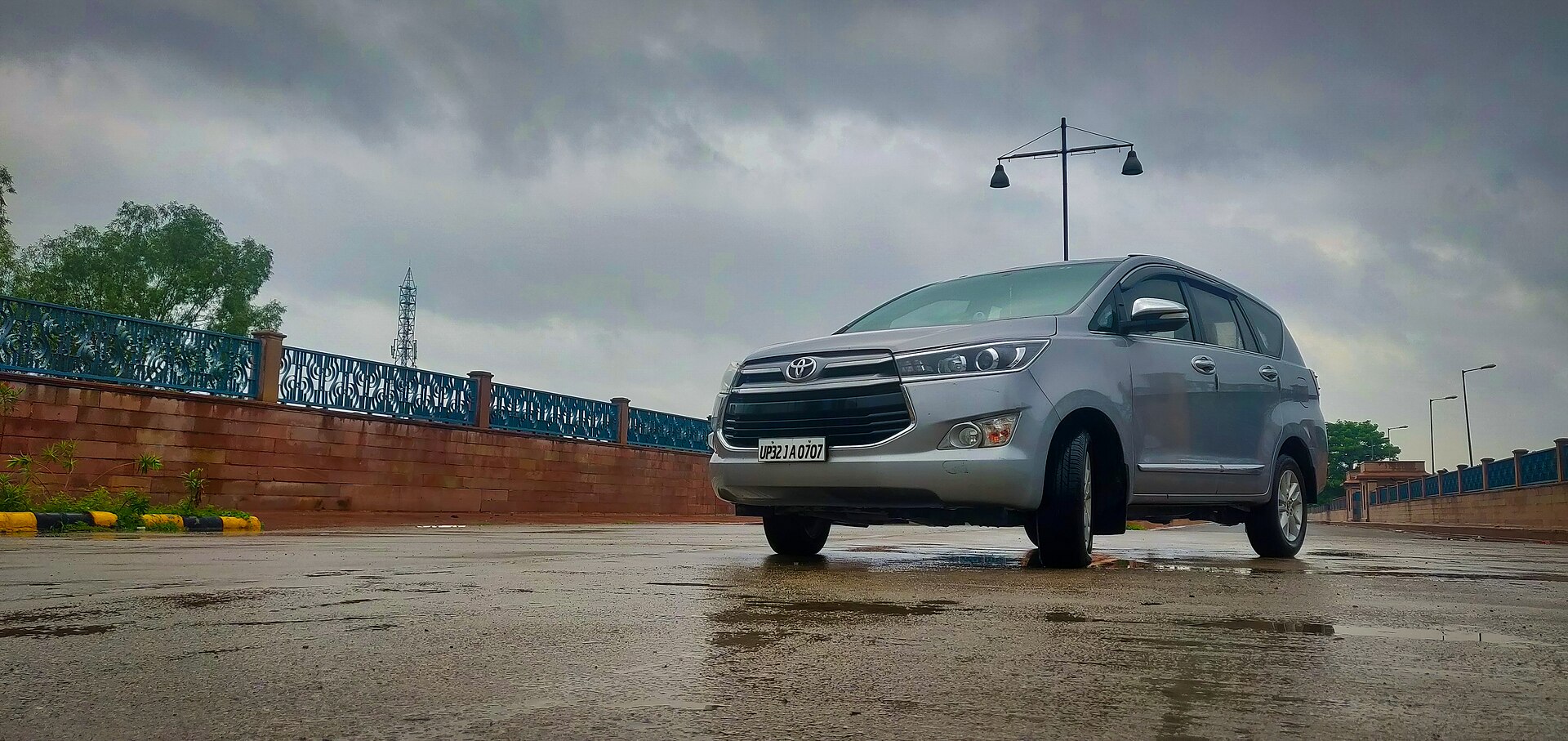 Toyota Innova Crysta available for booking in Gurgaon