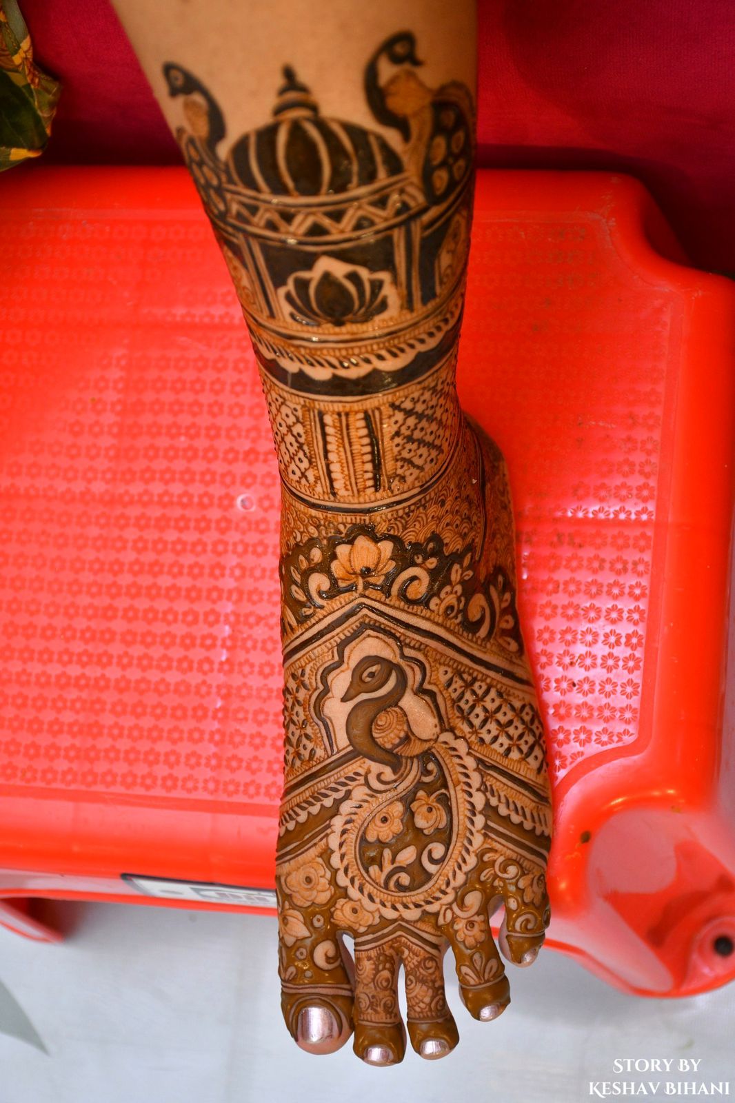 Arabic mehndi hands